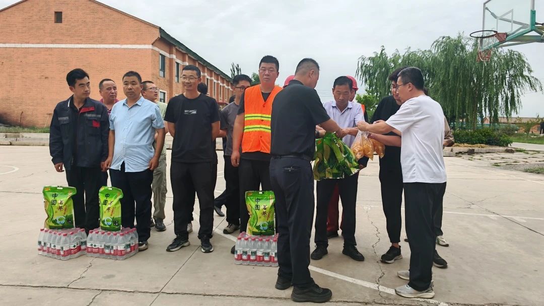 202507221753178448945107.jpg 03e54bd5d9b35b4e6033b7af2846a0be.jpg