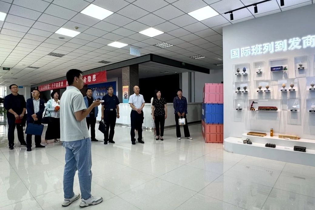 202507221753185546713222.jpg a99c6c3cc38fff93efedf56efdd076ce.jpg