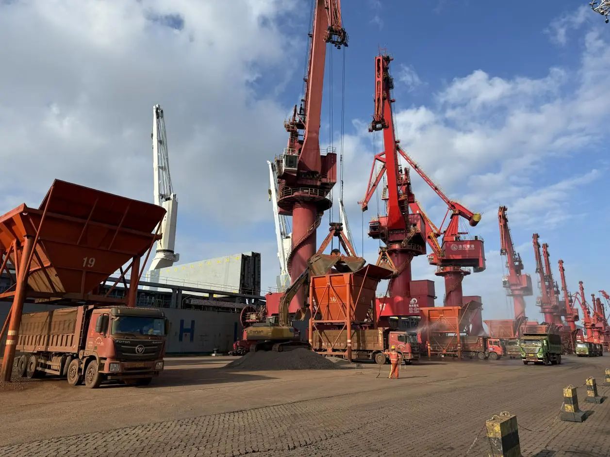 202508081754613354688400.jpg 531e043110e61590b373eca880c84239.jpg