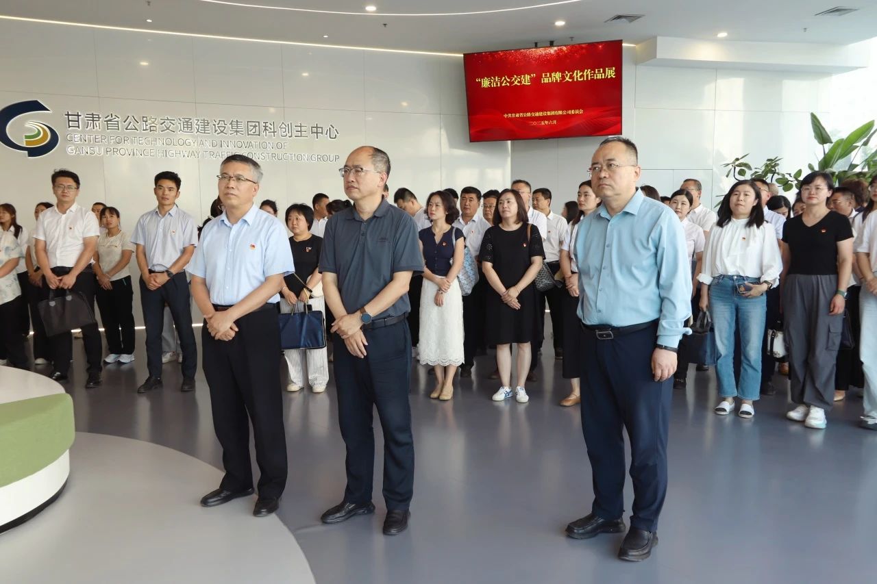 202508151755245449155266.jpg 9a25aa15c57e3008b081286fc47ffdb5.jpg