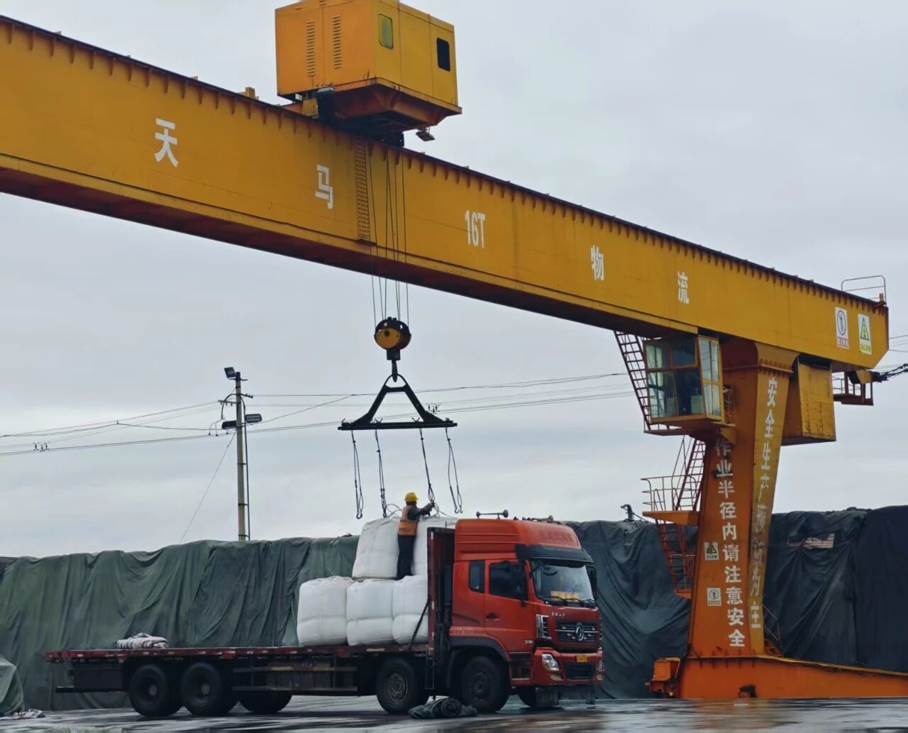 202510101760064292914875.jpg 1de5b36a8bbf3a1163676218e4013bfc.jpg